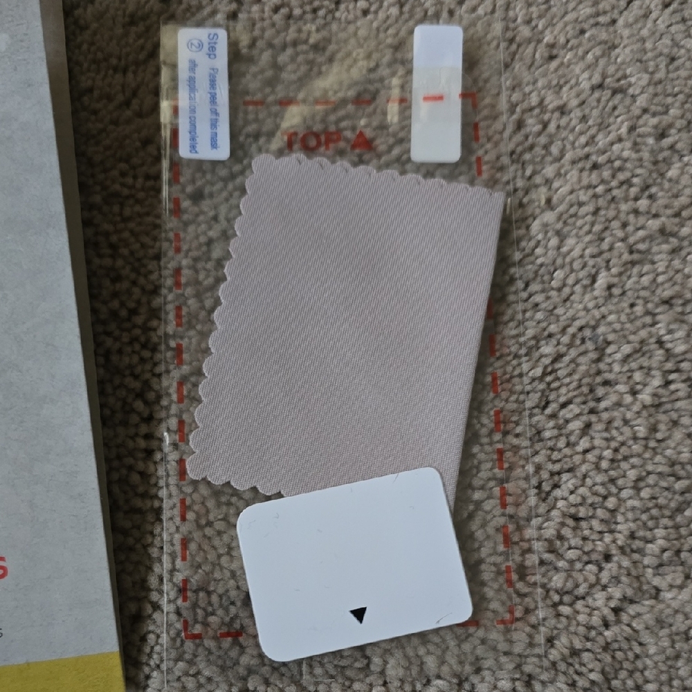 Set: Samsung Screen Protectors - Transparent (Single Protector Per 3-Pack) - Picture 2 of 8